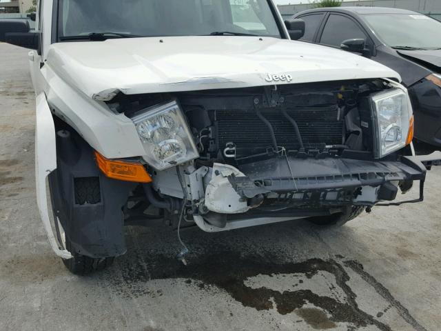 1J4RG4GK5AC126527 - 2010 JEEP COMMANDER WHITE photo 10