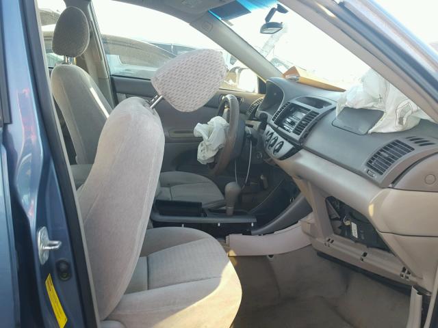 4T1BE30K33U661365 - 2003 TOYOTA CAMRY LE ლურჯი ფოტო 5