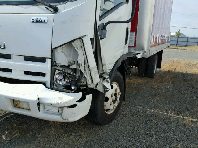 JALB4W16887400067 - 2008 ISUZU NPR WHITE photo 9