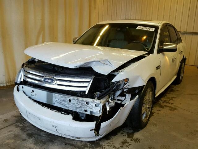 1FAHP25W38G114266 - 2008 FORD TAURUS WHITE photo 2