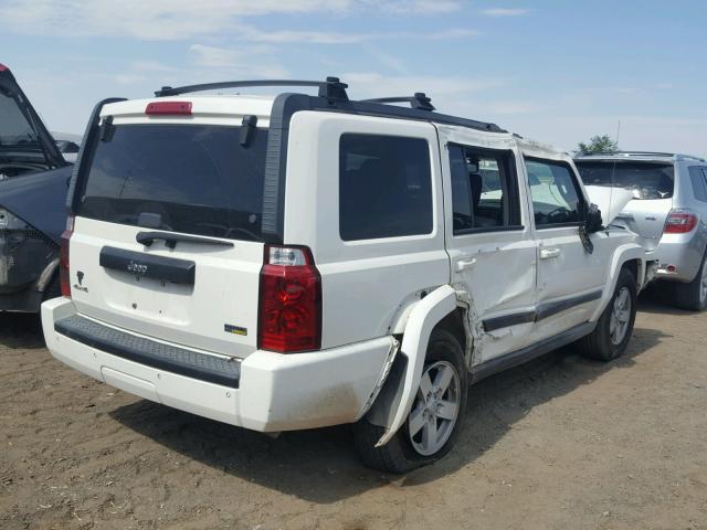 1J8HG48P07C601174 - 2007 JEEP COMMANDER WHITE photo 4