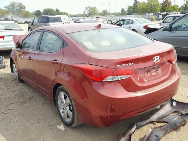 5NPDH4AE5DH327577 - 2013 HYUNDAI ELANTRA GL MAROON photo 3