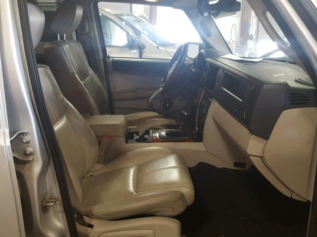 1J8HG58286C349103 - 2006 JEEP COMMANDER Gümüş foto 5