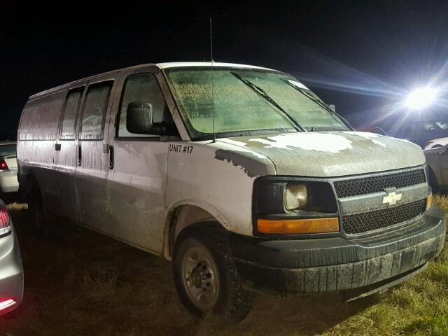 1GCGG29K791102638 - 2009 CHEVROLET EXPRESS G2 WHITE photo 1