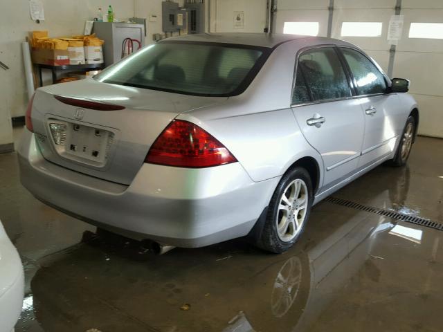 1HGCM56367A095539 - 2007 HONDA ACCORD SE SILVER photo 4