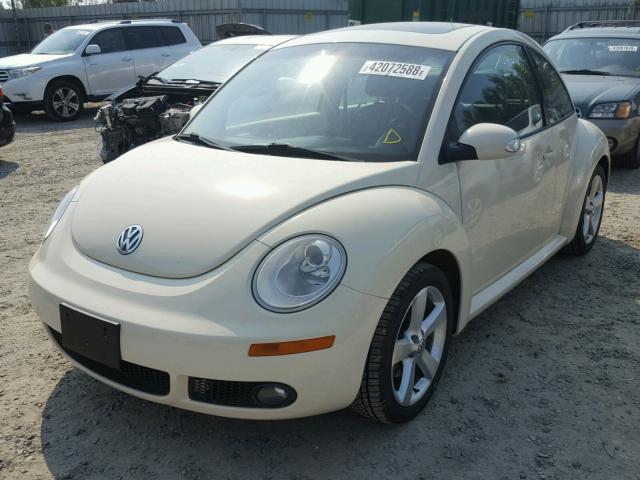 3VWSW31C67M522041 - 2007 VOLKSWAGEN NEW BEETLE 白色 照片 2