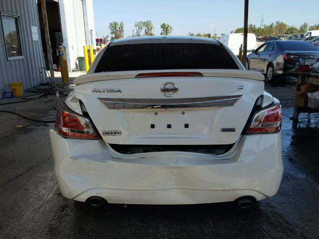 1N4AL3AP7FC472671 - 2015 NISSAN ALTIMA 2.5 WHITE photo 9