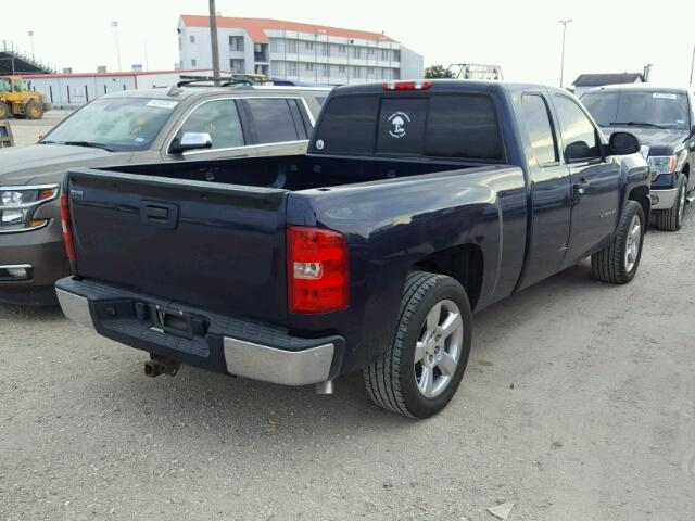 1GCSCSE09AZ127217 - 2010 CHEVROLET SILVERADO BLUE photo 4