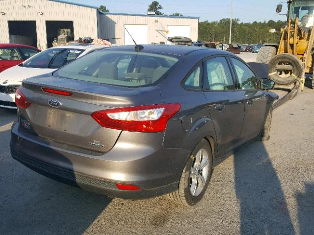 1FADP3F24DL161209 - 2013 FORD FOCUS SE CHARCOAL photo 4