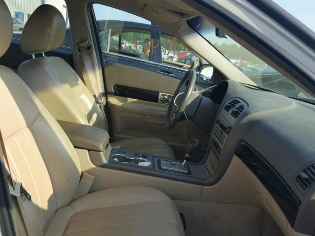 1LNHM86SX5Y610815 - 2005 LINCOLN LS 奶油色 照片 5