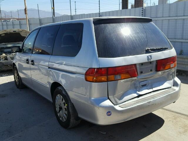 5FNRL18573B058536 - 2003 HONDA ODYSSEY SILVER photo 3