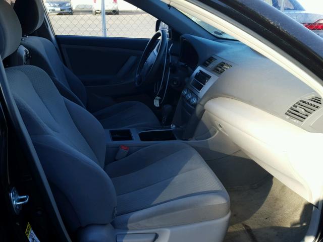 4T4BE46K29R056135 - 2009 TOYOTA CAMRY BASE BLACK photo 5