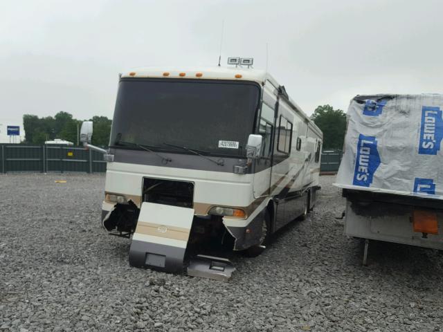 1RF120616Y1007855 - 2000 ROADMASTER RAIL EXECUTIVE/ Biały zdjęcie 2