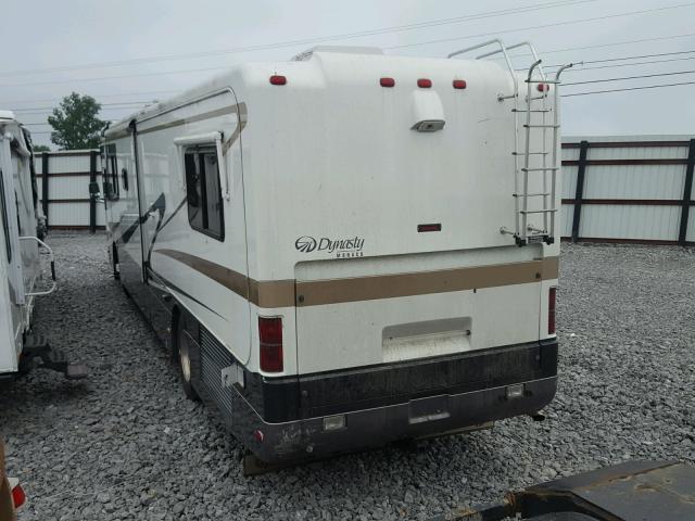 1RF120616Y1007855 - 2000 ROADMASTER RAIL EXECUTIVE/ Biały zdjęcie 3