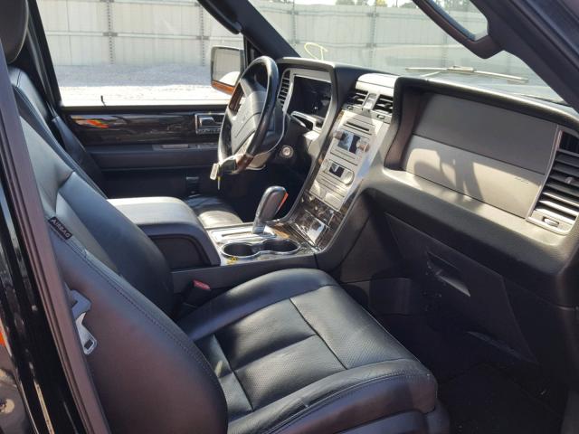 5LMFU27528LJ11051 - 2008 LINCOLN NAVIGATOR Schwarz Foto 5