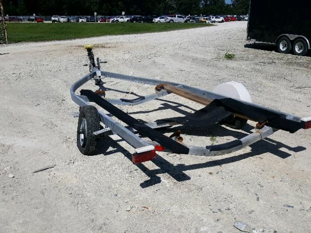 1MDED8R103A236881 - 2003 BOAT TRAILER SILVER photo 3