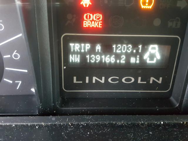 5LMFU275X8LJ19043 - 2008 LINCOLN NAVIGATOR BLACK photo 8