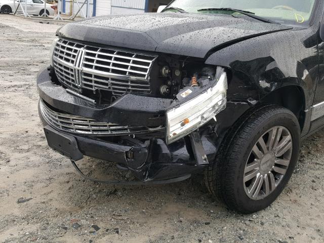 5LMFU275X8LJ19043 - 2008 LINCOLN NAVIGATOR BLACK photo 9