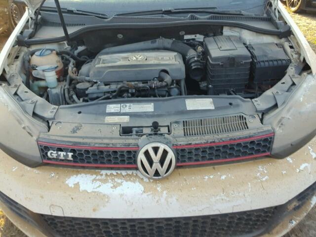 WVWEV7AJ0CW096110 - 2012 VOLKSWAGEN GTI WHITE photo 7