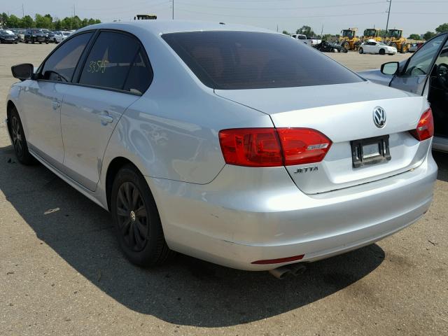 3VW2K7AJ9EM300267 - 2014 VOLKSWAGEN JETTA BASE 银色 照片 3