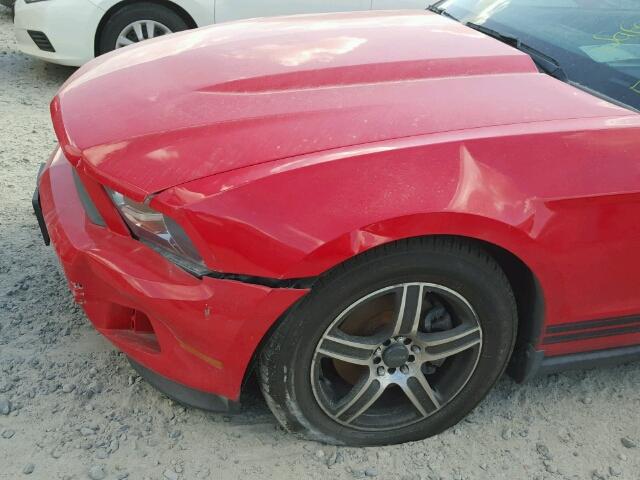 1ZVBP8AM1C5210986 - 2012 FORD MUSTANG RED photo 9