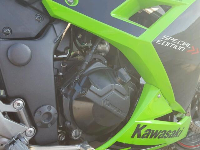 JKAEX8A11EA004254 - 2014 KAWASAKI EX300 GREEN photo 7