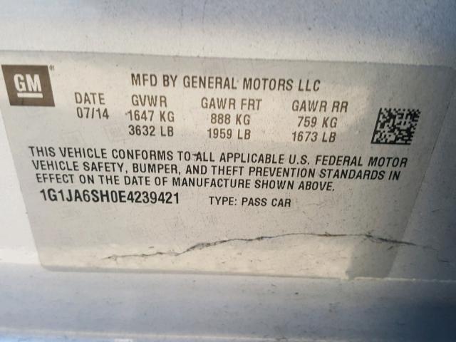 1G1JA6SH0E4239421 - 2014 CHEVROLET SONIC LS SILVER photo 10