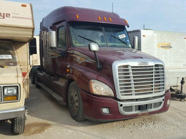 1FUJGLDR0CLBE9576 - 2012 FREIGHTLINER CASCADIA 1 BURGUNDY photo 1