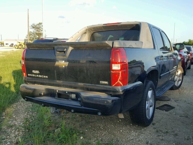 3GNEC12088G103164 - 2008 CHEVROLET AVALANCHE BLACK photo 4