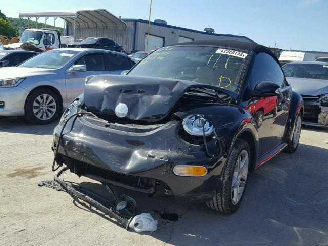 3VWCD31Y94M325186 - 2004 VOLKSWAGEN NEW BEETLE შავი ფოტო 2