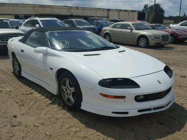 2G1FP32K7V2123542 - 1997 CHEVROLET CAMARO BAS თეთრი ფოტო 1