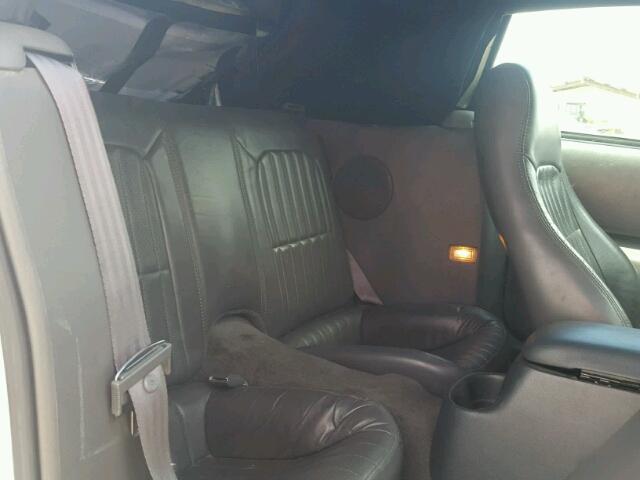 2G1FP32K7V2123542 - 1997 CHEVROLET CAMARO BAS თეთრი ფოტო 6