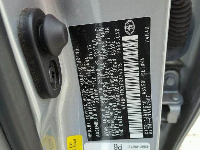 4T4BF1FK2FR474315 - 2015 TOYOTA CAMRY LE Silber Foto 10