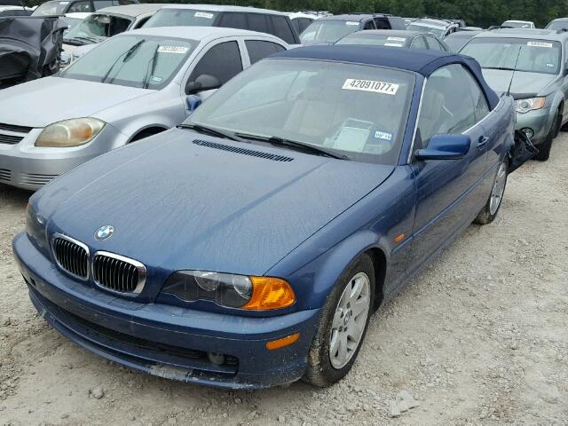 WBABS33422PG84644 - 2002 BMW 325 BLUE photo 2