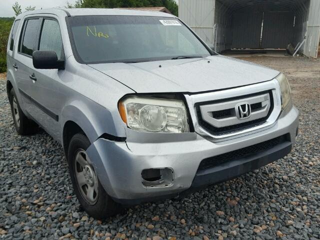 5FNYF3H2XAB006559 - 2010 HONDA PILOT LX SILVER photo 1