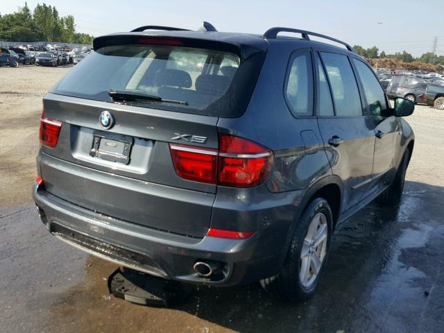 5UXZW0C57BL662378 - 2011 BMW X5 XDRIVE3 GRAY photo 4