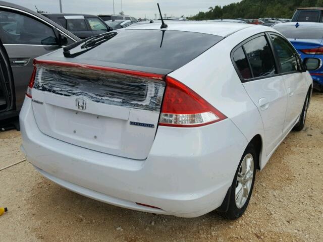 JHMZE2H77AS016545 - 2010 HONDA INSIGHT WHITE photo 4