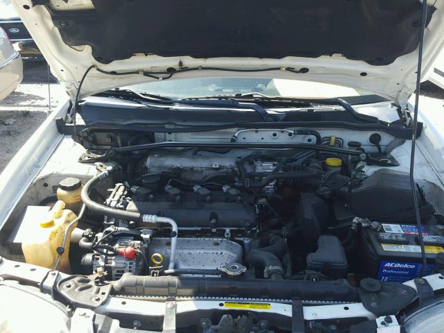 3N1AB51A13L736037 - 2003 NISSAN SENTRA SE- WHITE photo 7