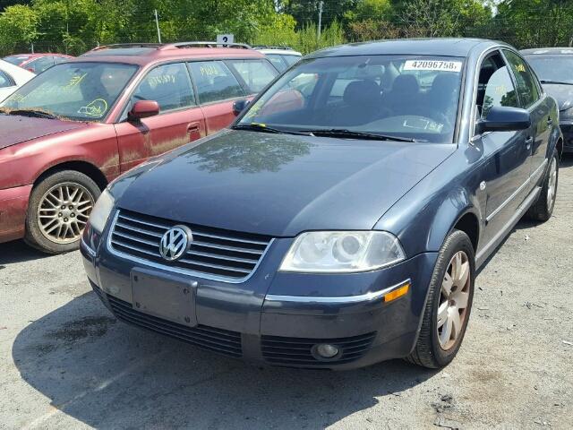 WVWRH63BX1P272953 - 2001 VOLKSWAGEN PASSAT GLX 石墨色 照片 2