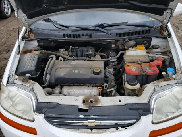 KL1TD666X7B755582 - 2007 CHEVROLET AVEO BASE Blanc photo 7