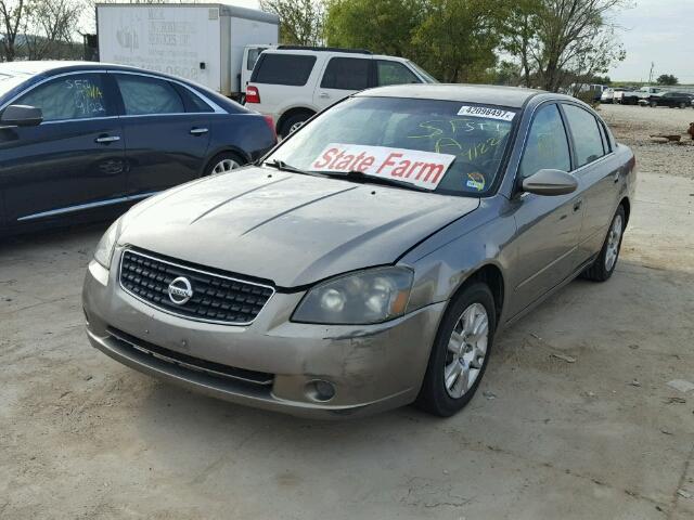 1N4AL11D16C212082 - 2006 NISSAN ALTIMA GOLD photo 2