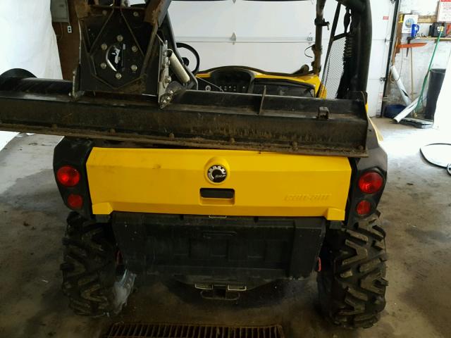 3JBKGCN10CJ000173 - 2012 CAN-AM COMMANDER YELLOW photo 6