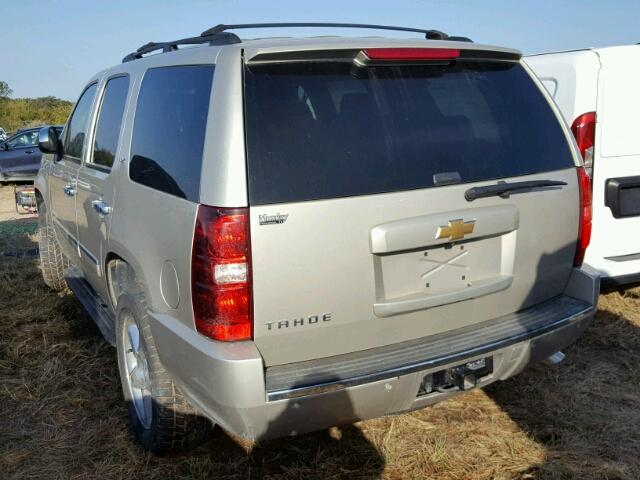 1GNSCCE03DR369745 - 2013 CHEVROLET TAHOE SILVER photo 3