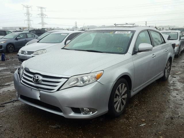 4T1BK3DB7BU416599 - 2011 TOYOTA AVALON BAS SILVER photo 2