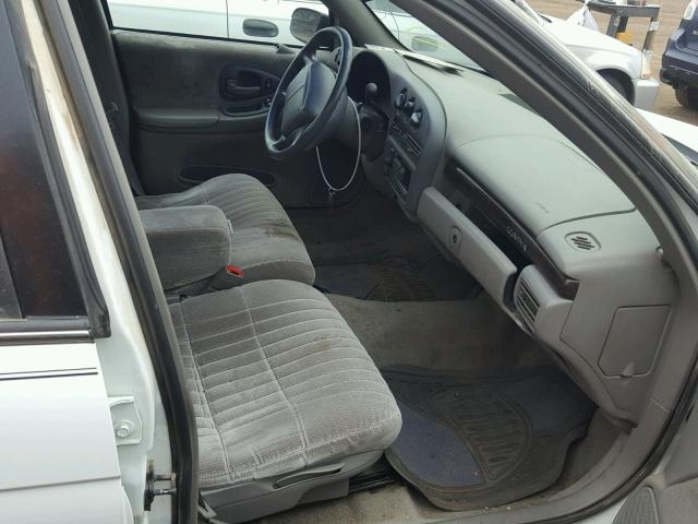 2G1WL52MXW1104371 - 1998 CHEVROLET LUMINA BAS თეთრი ფოტო 5