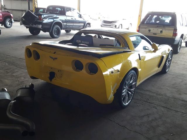 1G1YZ26E895112934 - 2009 CHEVROLET CORVETTE Z YELLOW photo 4