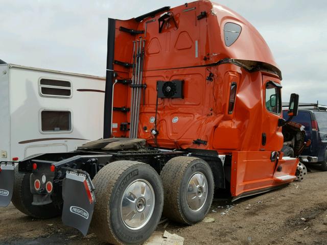 3AKGGLD54GSGY0544 - 2016 FREIGHTLINER CASCADIA 1 ORANGE photo 4