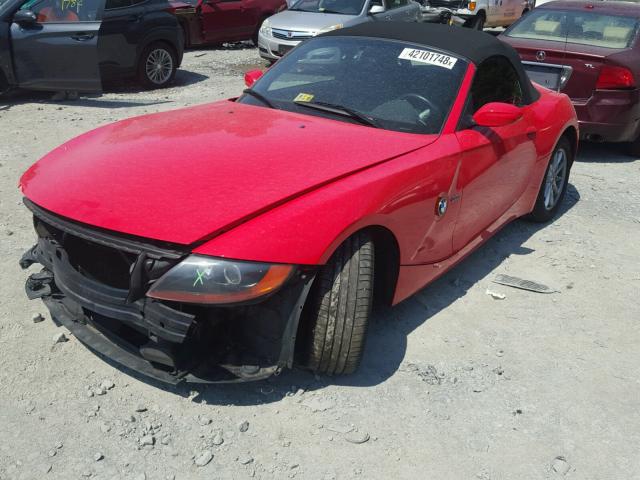 4USBT334X3LR65123 - 2003 BMW Z4 2.5 RED photo 2