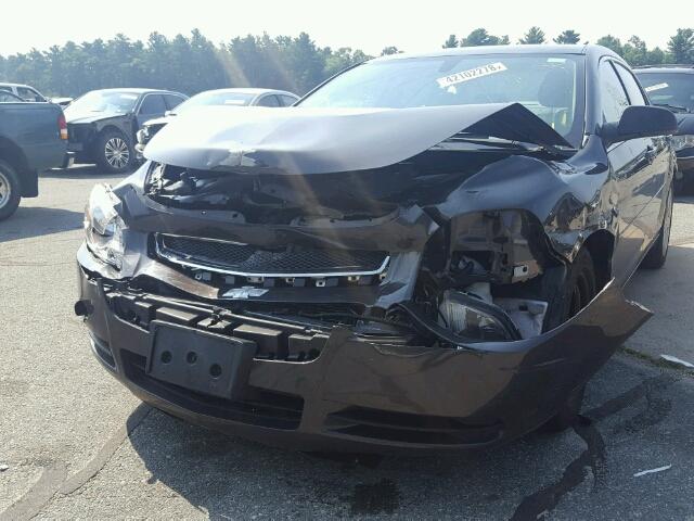 1G1ZB5EB4AF231676 - 2010 CHEVROLET MALIBU LS ნაცრისფერი ფოტო 9