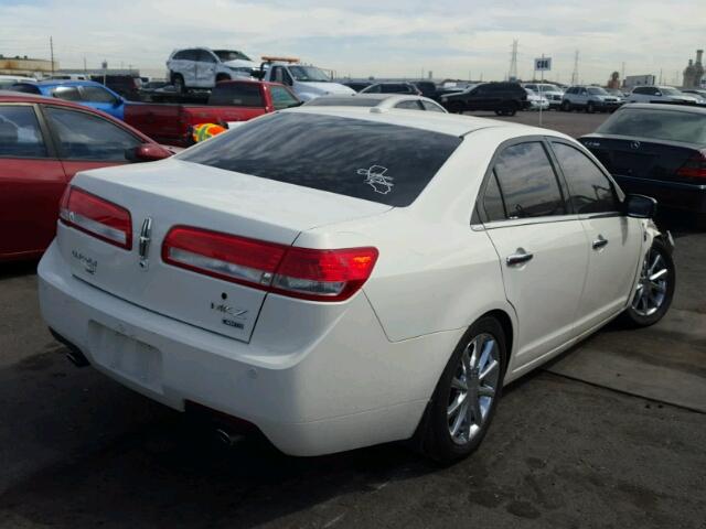 3LNHL2JC2CR831787 - 2012 LINCOLN MKZ WHITE photo 4